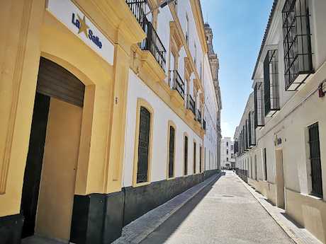 Fotografia tomada fuera de Colegio LA SALLE San Francisco - Colegio concertado en Sanlúcar de Barrameda Cádiz