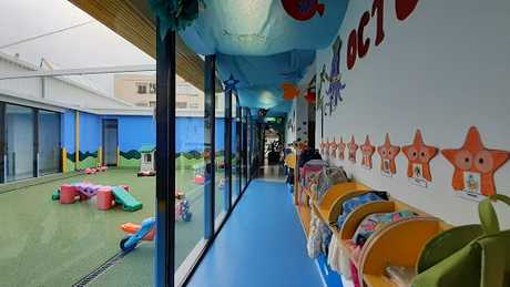 Fotografia tomada fuera de Escuela Infantil Novaschool Fuentenueva - Guardería en San Pedro Alcántara Málaga