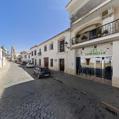 Fotografia tomada fuera de Centro Educación Infantil Campanilla - Escuela en Écija Sevilla