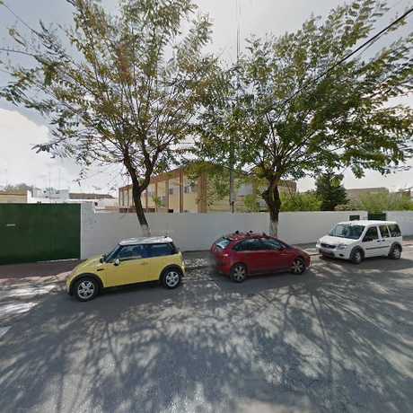 Fotografia tomada fuera de Escuela de Educación Infantil María Montessori - Colegio público en Utrera Sevilla