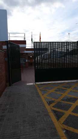 Fotografia tomada fuera de Escuela Infantil Gitanilla - Colegio público en Arahal Sevilla