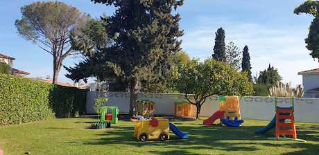 Fotografia tomada fuera de Escuela Infantil Coleta - Guardería en Marbella Málaga