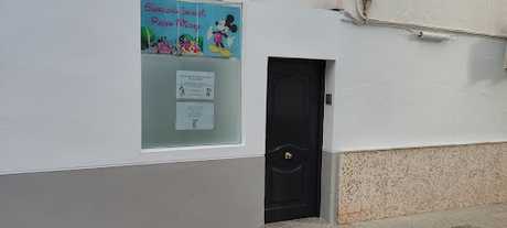 Fotografia tomada fuera de Guardería Disney Mickey Mouse - Guardería en Jerez de la Frontera Cádiz
